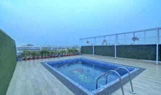 Platinum Studio Near Eco Park Gate - 3