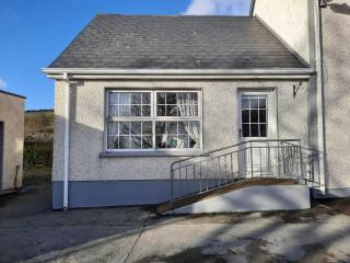 Farmhouse Apartment - 3