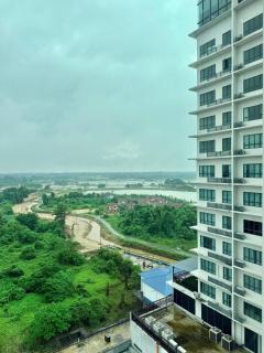 Al-Waqf Apartment Design Suite by AGhome near Mydin Tunjong - 8