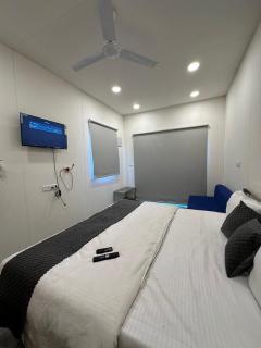 Hotel Rainbow Dwarka - 6