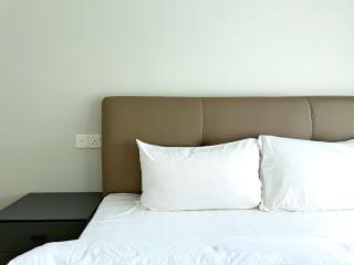 Danga Bay Comfort Stay Country Garden - 4