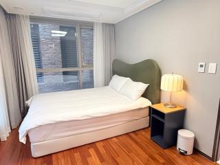 강남 서초 7 2룸 퀸베드 2 패밀리 스위트 풀옵션 KM House - 4