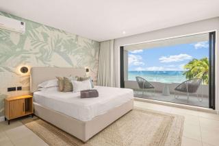 Villa Nalu - Luxury Beachfront Duplex & Pool - 8