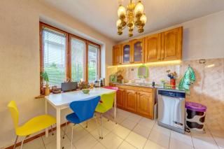1-Bedroom Garden Flat - 4