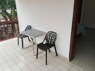 Esengo - Chambre privée et balcon dans un apartment partagé - 1