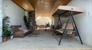 Villa with a heated pool - 4