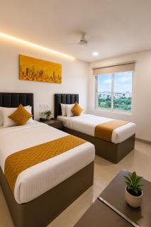La Riviera Suites - 6
