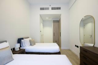 Bloomfields 3BR Townhouse in The Gate Masdar - 2