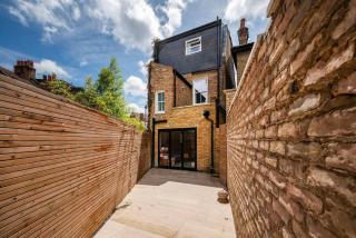 Luxury 5 Bedroom Balham House BeeMyGuest - 6
