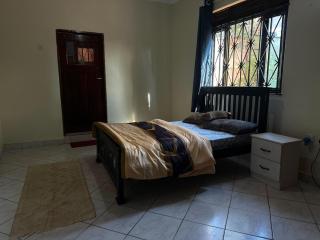 Batat Guesthouse Bukoto - 9