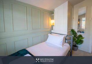 Two Bedroom Home in Wolverhampton - 5