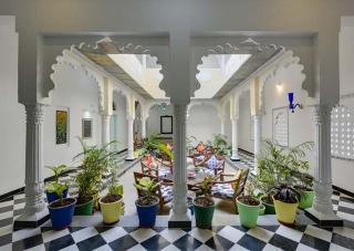 The Eyrie, Luxury Boutique Hotel Udaipur - 7