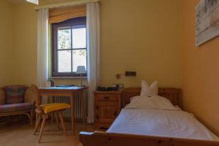 Hotel Sarbacher - 4