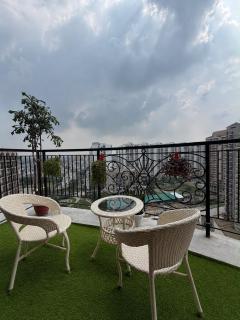 Luxury Jacuzzi Studio in Omaxe Near Ekana - Lucknow - 9