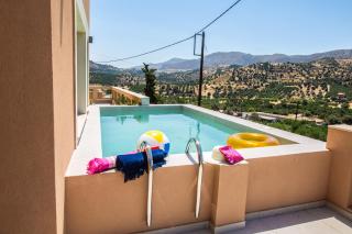 Rodamos Suites, Suites A1 & A2 & B2 - 1