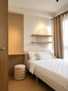 Cozy 2BR Condo near SM City Ecoland Davao - 8