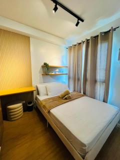 Cozy 2BR Condo near SM City Ecoland Davao - 1