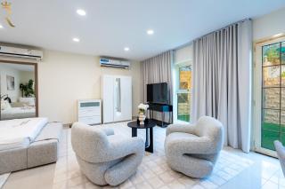 Luxury Studio - Al Bahyah with Private Pool - 6