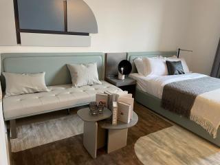 MAG 960 Stylish Luxury Apartment 6 Minutes to Burj Khalifa with Complimentary Guest Welcome Pack - 4