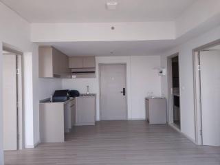 Exclusive Holiday House in Thon Buri with River Views - 2