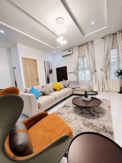 The Amber Stay 24/7 Power Fully Serviced Lekki - 9
