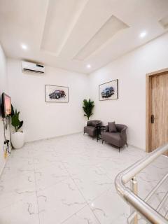 The Amber Stay 24/7 Power Fully Serviced Lekki - 1