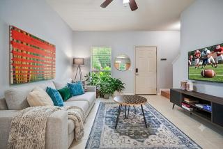 East Austin 4BR Gem, Minutes to UT - 9