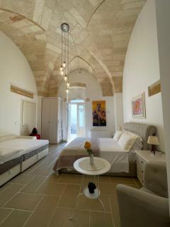 Suite Aurea - Private Room Amedeo di Savoia - 0