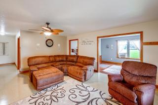 Family-Friendly Goshen Home Near Amish Country - 7