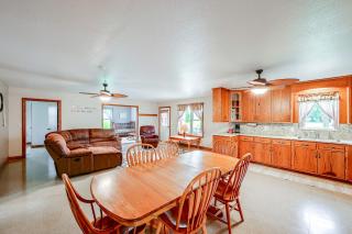 Family-Friendly Goshen Home Near Amish Country - 3