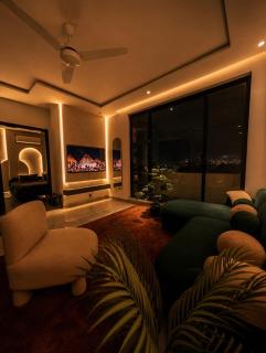 1 BR Condo , Self Check IN , Pool and Gym - 6