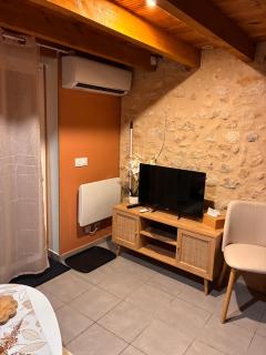 Petit studio chez Mel et Alex - 8