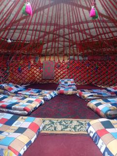 Eki-Naryn Akylsyurtcamp - 2