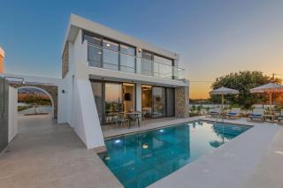 The Infinities - Sea View Villas - 4