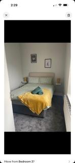 Spacious 5Bedroom Stay in the Heart of Moville - 8