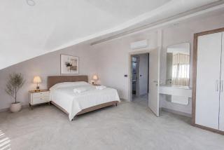 Villa for 8 People with a View of The Land of Legends - 8