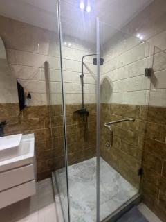 Max Entis 4-Bedroom Apartment Ikoyi - 3