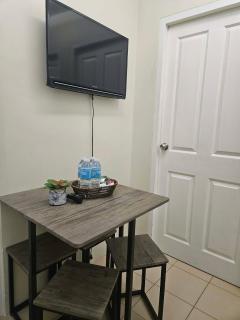 Modern 2-Bedroom Condo in the Heart of Dumaguete - 4