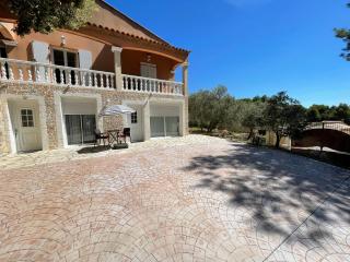 Chez Moyette - 9