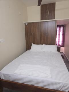 Mystery villa - 5