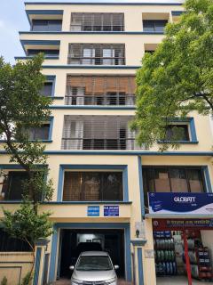 Modern Banani Apt, 2BR, 12 Min from Airport - 9