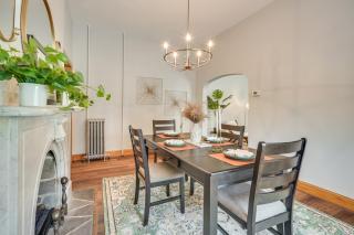 Hike, Golf & Explore! Family Gem in Dtwn Bedford - 3