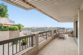 Beverly Palace Apartment, Panoramic Sea View - 5