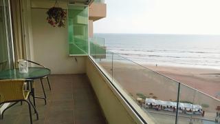 Depto. frente a la playa con hermosa vista al mar y faro La Serena - 5