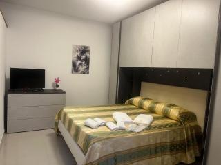 Re RUGGIERO HOUSE - 6