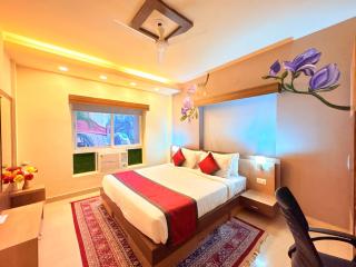 Wildberrys Suites - Complementary Breakfast - Executive Room with Living room - Swimming Pool - Restaurant - Free Parking - 9