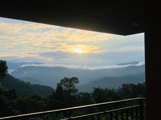 Hill Heaven Homestay - 1