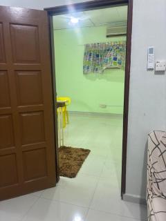 Private 1-Bedroom Upstairs Suite-Megah Ria - 3