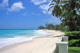 Beachfront Studio with Pool - 2