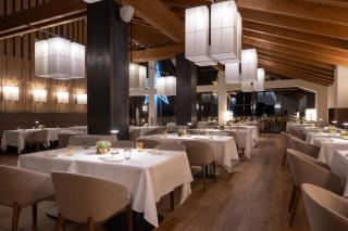 Grand Hotel Courmayeur Mont Blanc, by R Collection Hotels - 1
